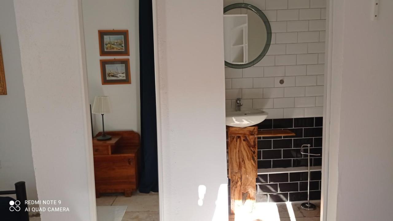 סוטיבאן Charming Two-Bed Apartment Orange Garden מראה חיצוני תמונה